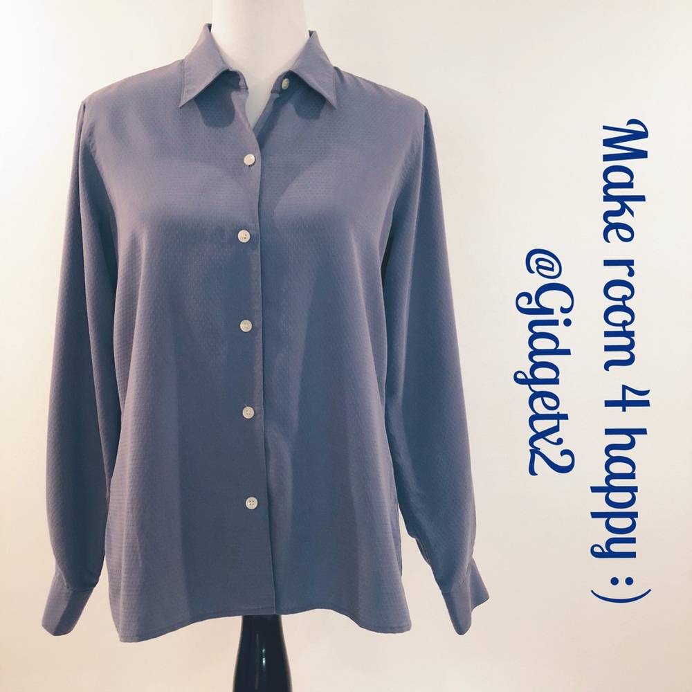 Liz Claiborne blue stain resistant shirt M